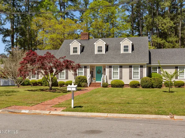 1408 Saint James Place, Kinston, NC 28504