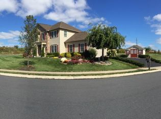 4721 Reston Dr, Easton, PA 18040