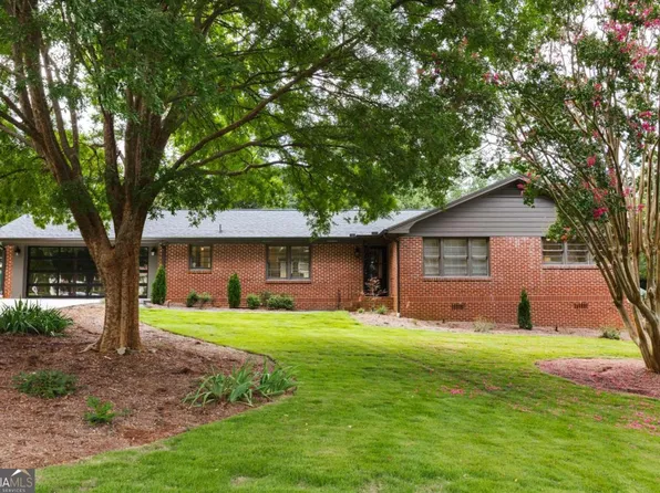 339 Beechwood Dr, Athens, GA 30606