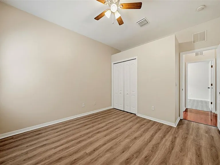 403 Laguna Mill Dr — Photo 19