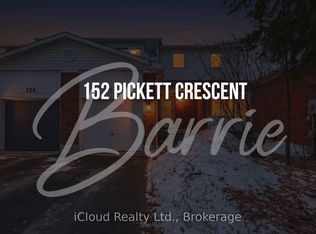 152 Pickett Cres, Barrie, ON L4N8C2