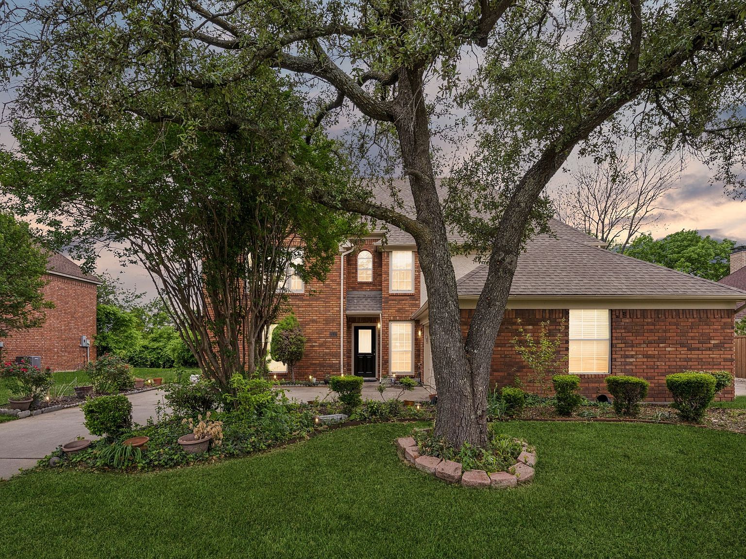 2417 Fulton Dr