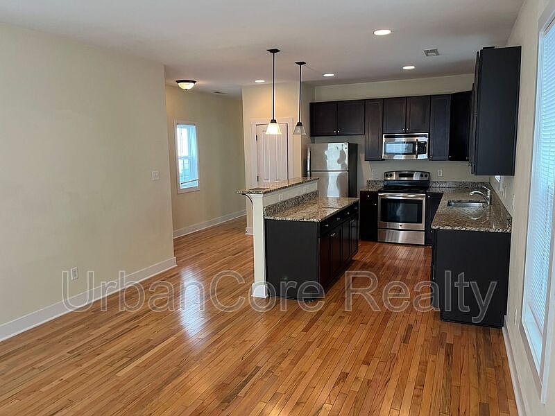 1st image of 3508 E Clay St APT A