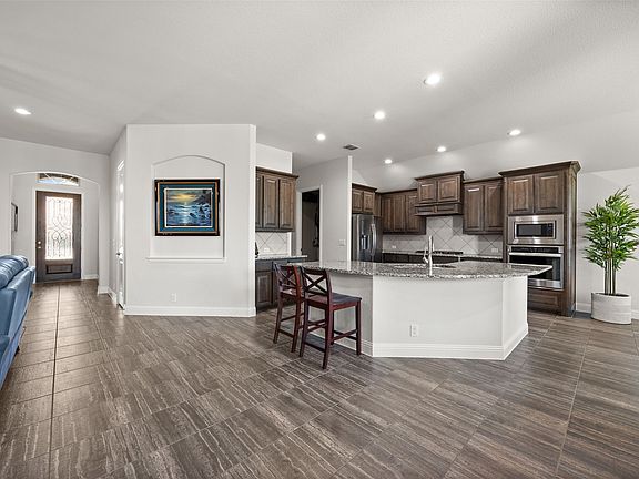 3rd image of 4500 Mimosa Dr
