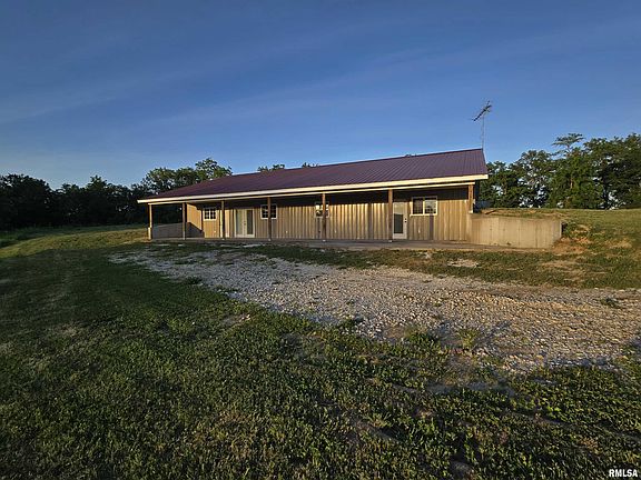 2nd image of 2960 E County Road 2660