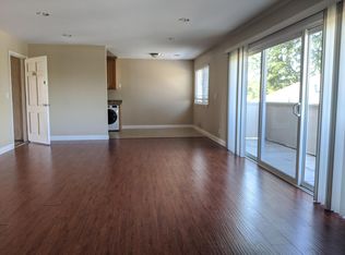 661 College Ave, Palo Alto, CA 94306