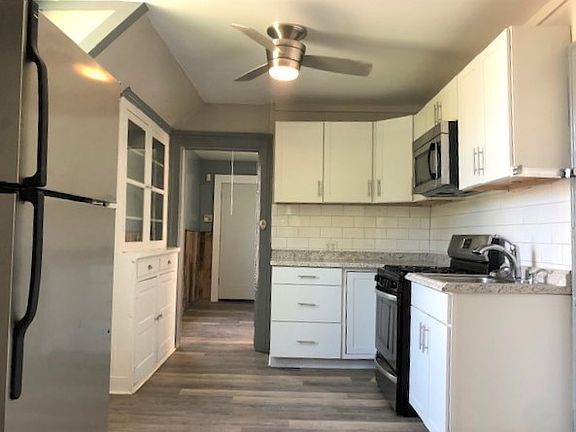 3rd image of 364 Fargo Ave #2