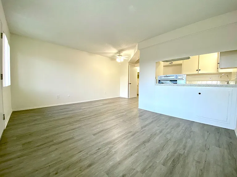 Pinnacle Amapola LLC — Photo 2