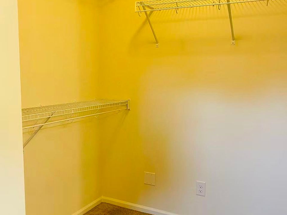 1st image of 3991 E Roosevelt Ave