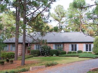 12 Pine Tree Ter, Foxfire, NC 27281
