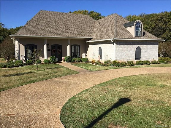 2nd image of 111 Piccadilly Cir