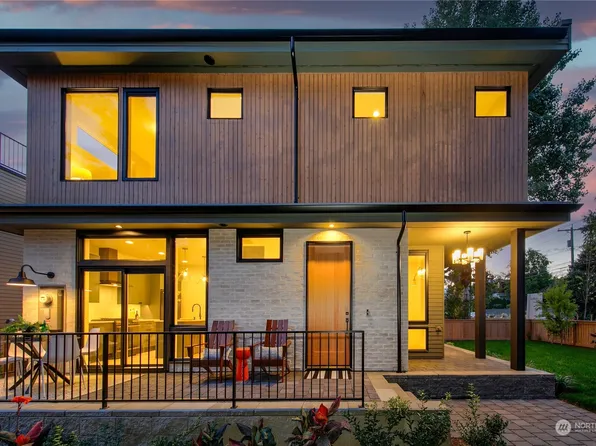 133 10th Avenue, Kirkland, WA 98033