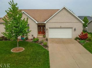 1706 Whitmer Ct, Bloomington, IL 61704