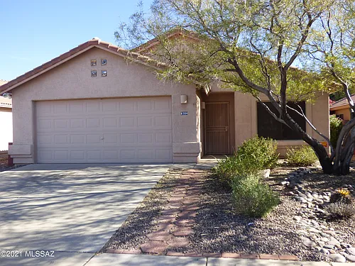 8704 N Frampton Pl Photo 1