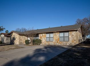 725 Sage Dr, Del Rio, TX 78840