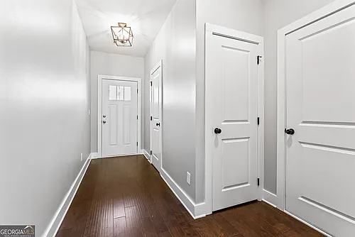6401 Shalks Crossing Dr Photo 1