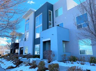 10384 S Clarks Hill Dr, South Jordan, UT 84009
