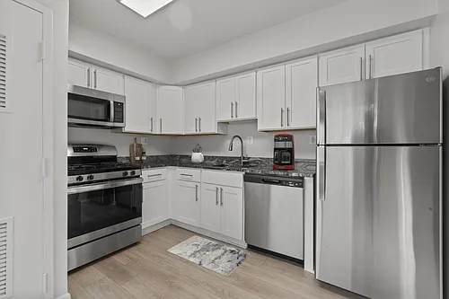 Rollins Park Apartments Photo 1