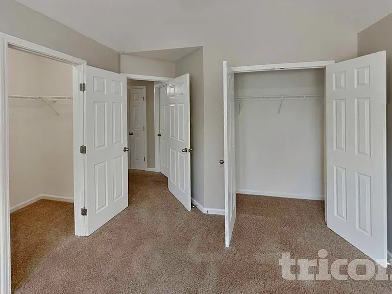 700 Holland Ridge Dr — Photo 7