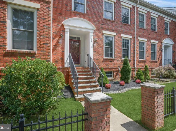 108 Heritage St, Robbinsville, NJ 08691