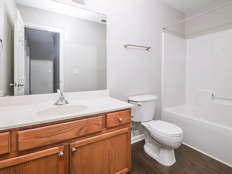 1513 Clover Ridge Ct — Photo 15