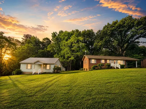 268&284 Evergreen Rd, Clarksville, VA 23927