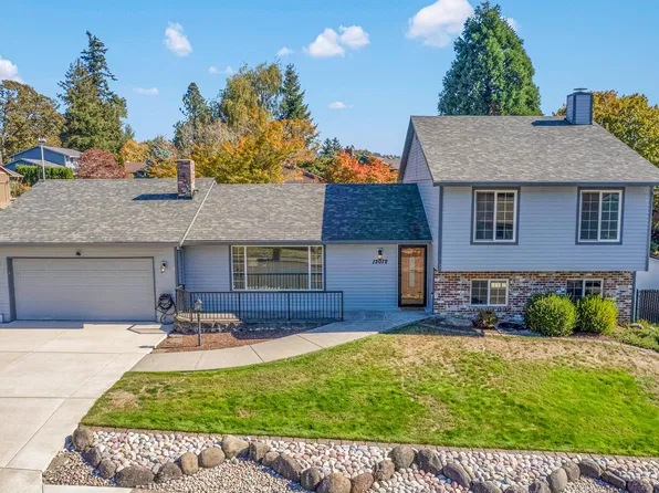 12072 SE 105th Dr, Happy Valley, OR 97086