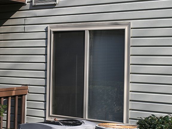 4th image of 230 Wells Ct