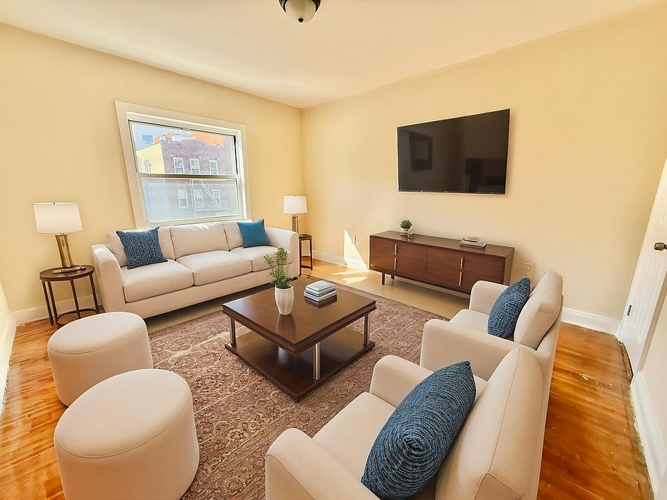 1st image of 31-49 32nd St #2