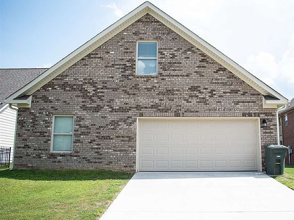 3rd image of 7025 Southgate Dr