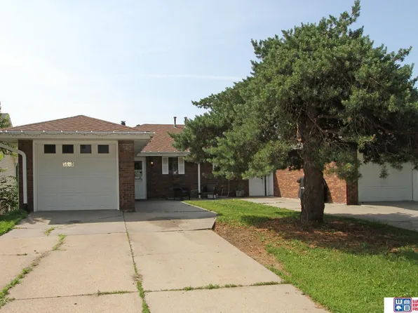 5648 S 38th St, Lincoln, NE 68516