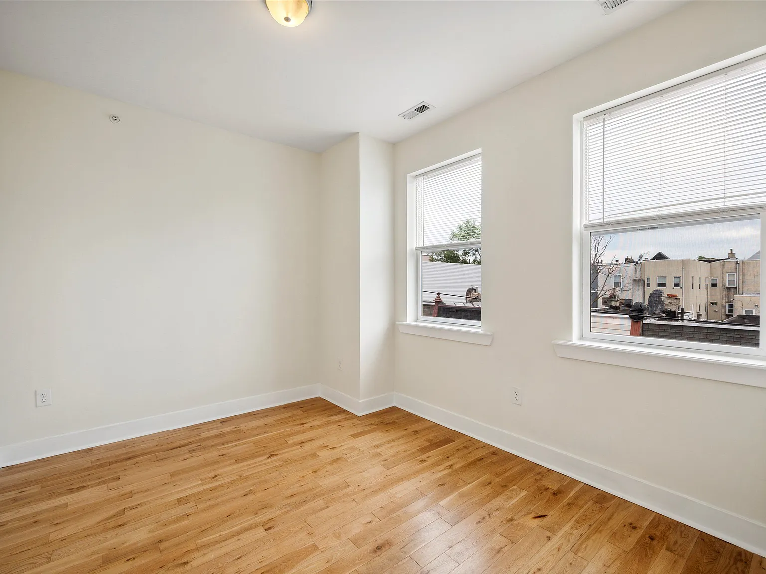2031 N Carlisle St Unit C — Photo 3