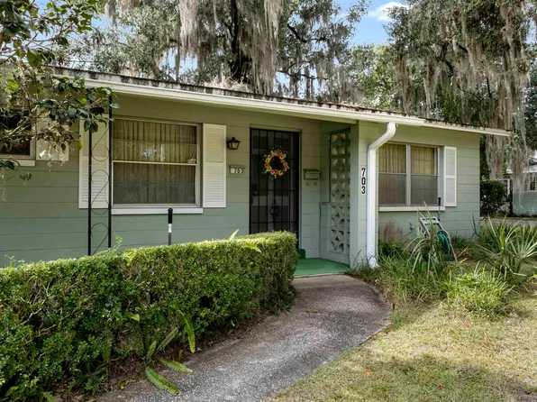 703 NE 6th Pl, Gainesville, FL 32601