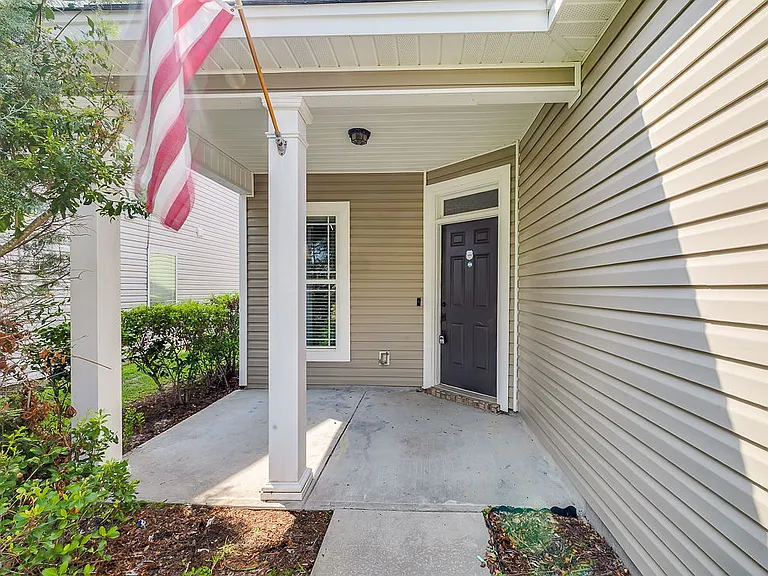 58 Spring Lakes Cir — Photo 4