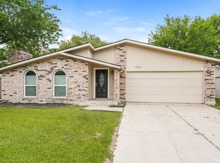 15411 La Loma Dr, Houston, TX 77083