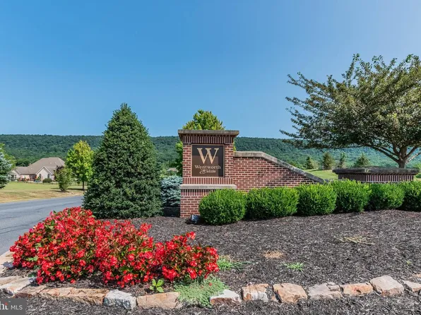 5029 Heatherington Way, Enola, PA 17025