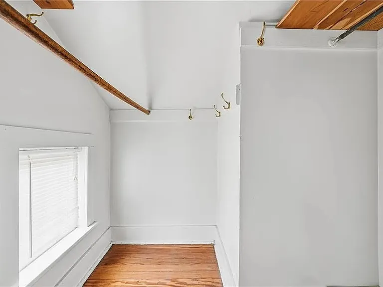 614 Alabama St — Photo 13