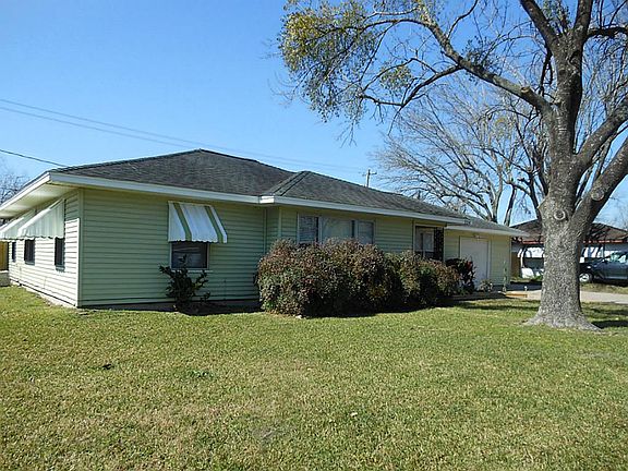 2nd image of 334 Linda St