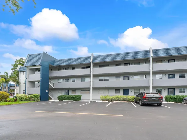 7837 Golf Circle Drive #212, Margate, FL 33063