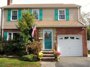 694 Palmer Ave, Maywood, NJ 07607