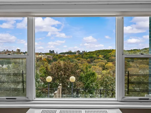 2400 Johnson Avenue image 11 of 24