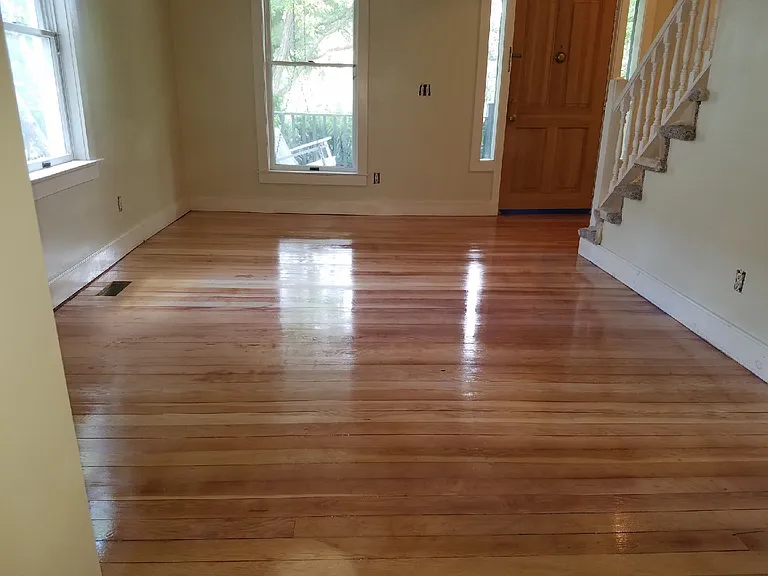 724 W Washington St #1 — Photo 3