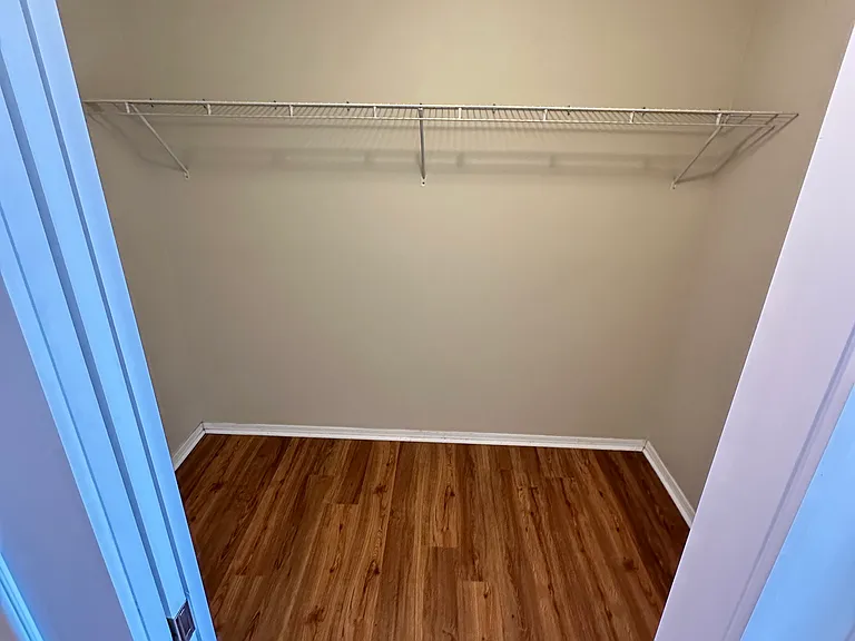 615 W Hancock St — Photo 10