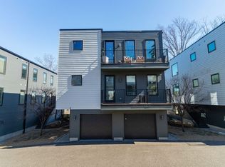 3 Danforth St #B, Jamaica Plain, MA 02130