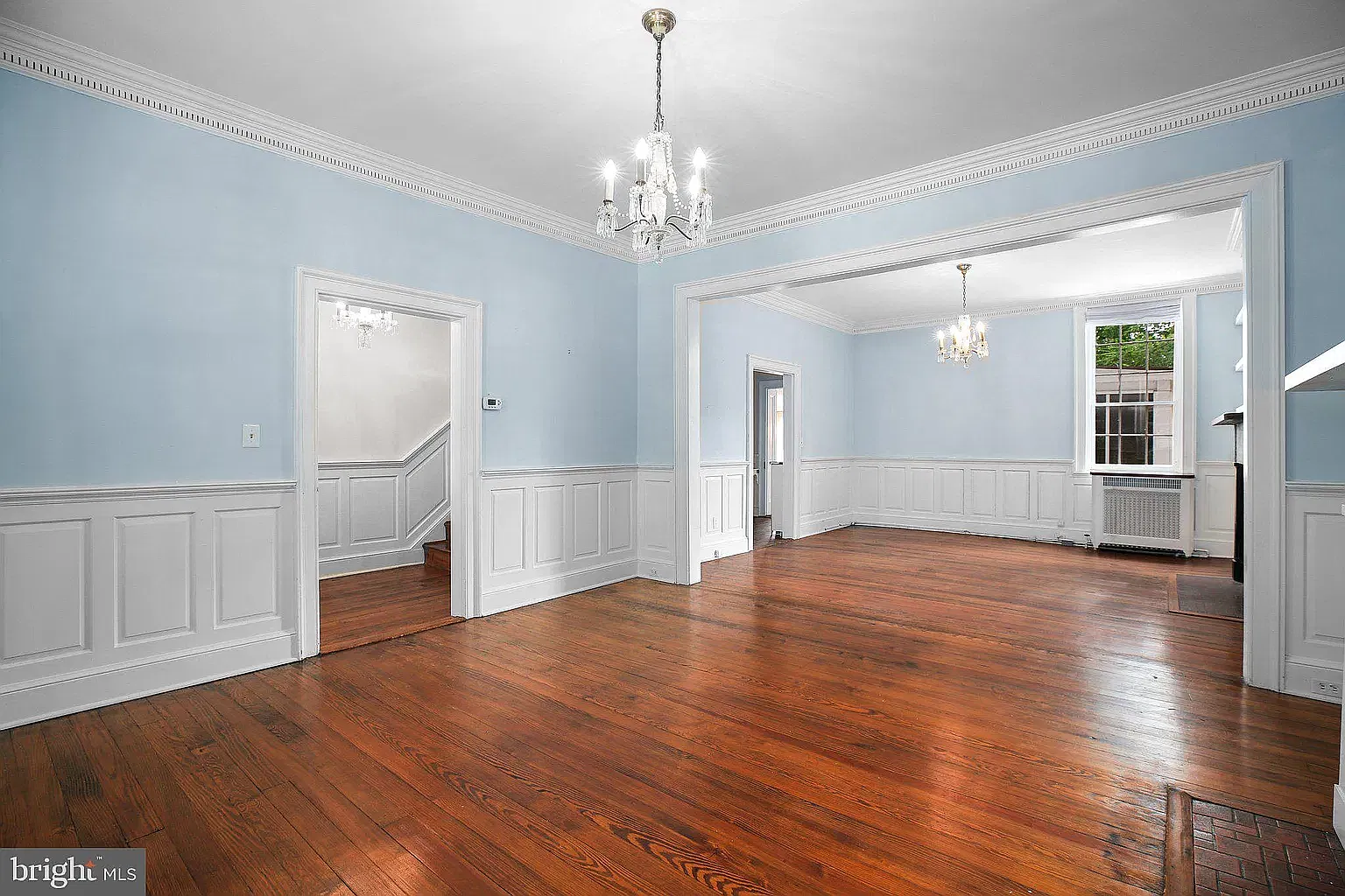 3 bed, 2499 sqft, $3,950 — Photo 4