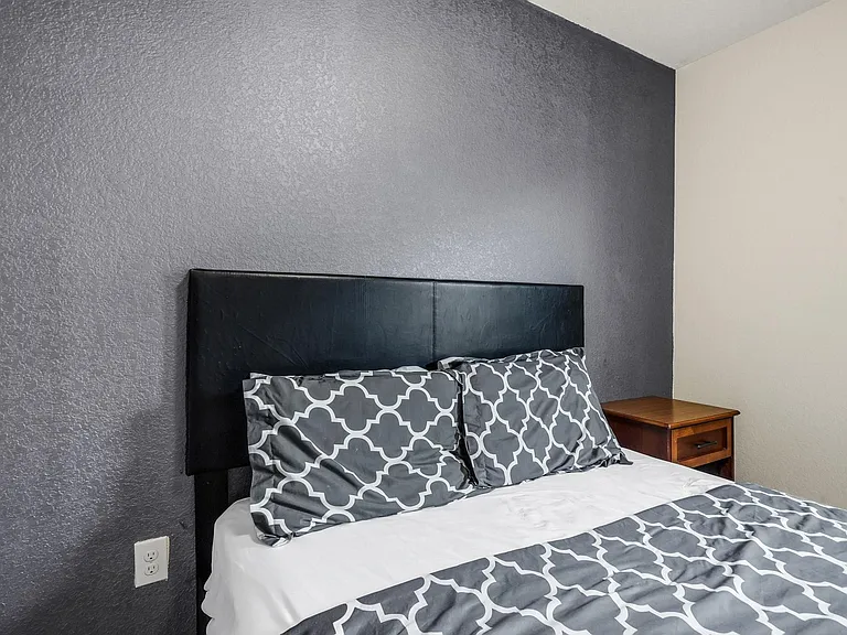 1345 Lariat Ridge Trl — Photo 10