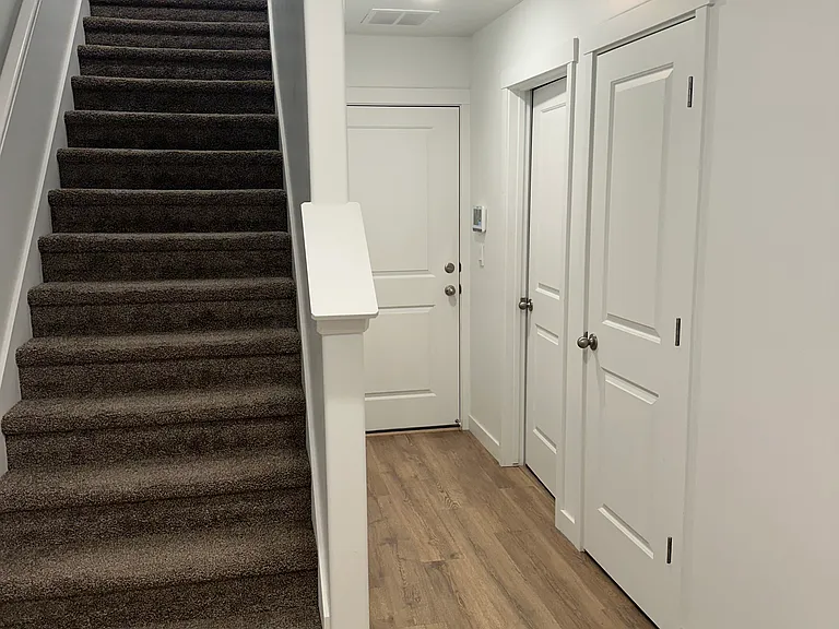 982 E Drifter Ln — Photo 12