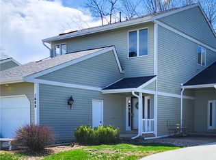1608 Stone Brooke Rd, Ames, IA 50010