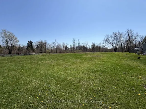 3147 Niagara River Pkwy, Fort Erie, ON L0S 1S0