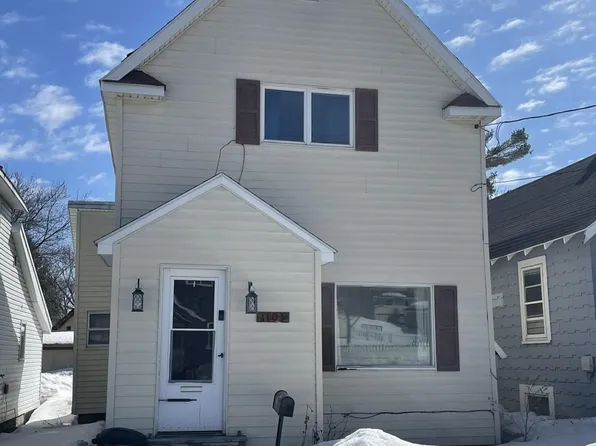 1105 John St, Sault Sainte Marie, MI 49783